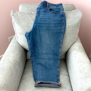 Talbots High Waist Straight Ankle Jeans. Crop is Rolled and Frayed. Size 20W